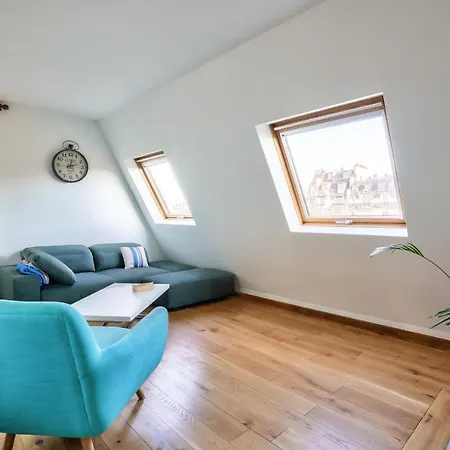 Guestready -- Rooftop Maisonette In Folie-mericout شقة باريس