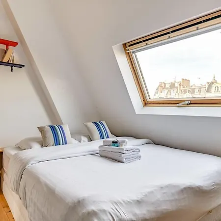 Guestready -- Rooftop Maisonette In Folie-mericout