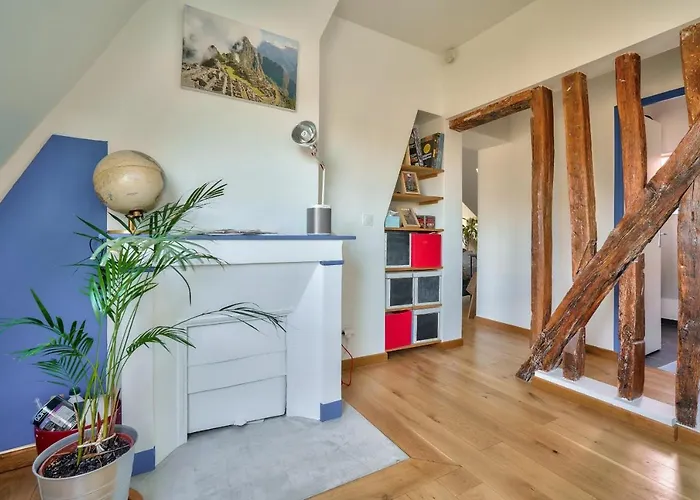 Guestready -- Rooftop Maisonette In Folie-mericout Appartement *